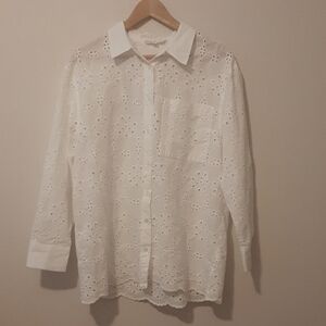Cleo. White Eyelet Button-Up Shirt size large